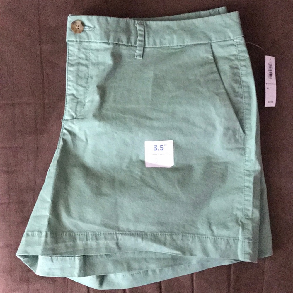 NWT Old Navy 3.5 Inch Shorts